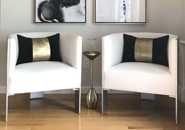 15 Best Small Drink Table Ideas For Your Living Room 2025