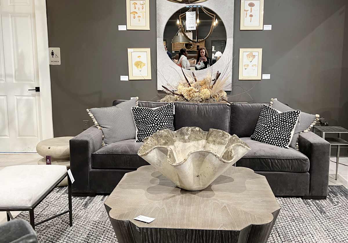 10 Coffee Table Decor Ideas To Make Your Home Look Expensive